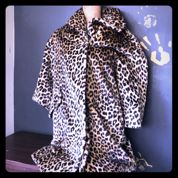 Goodwill found jacket 🧥 in decent condition - Picture 1 of 8